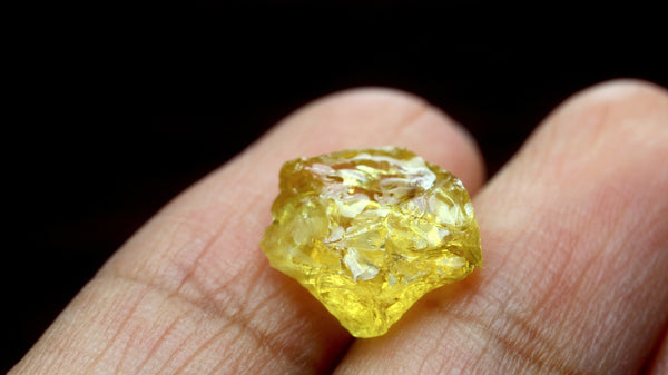 Goodbye 2020 !! 835.10 Ct Certified offers Natural Top Quality Yellow Sapphire Uncut Rough Gemstone, Earth Mined Gemstone DD1003